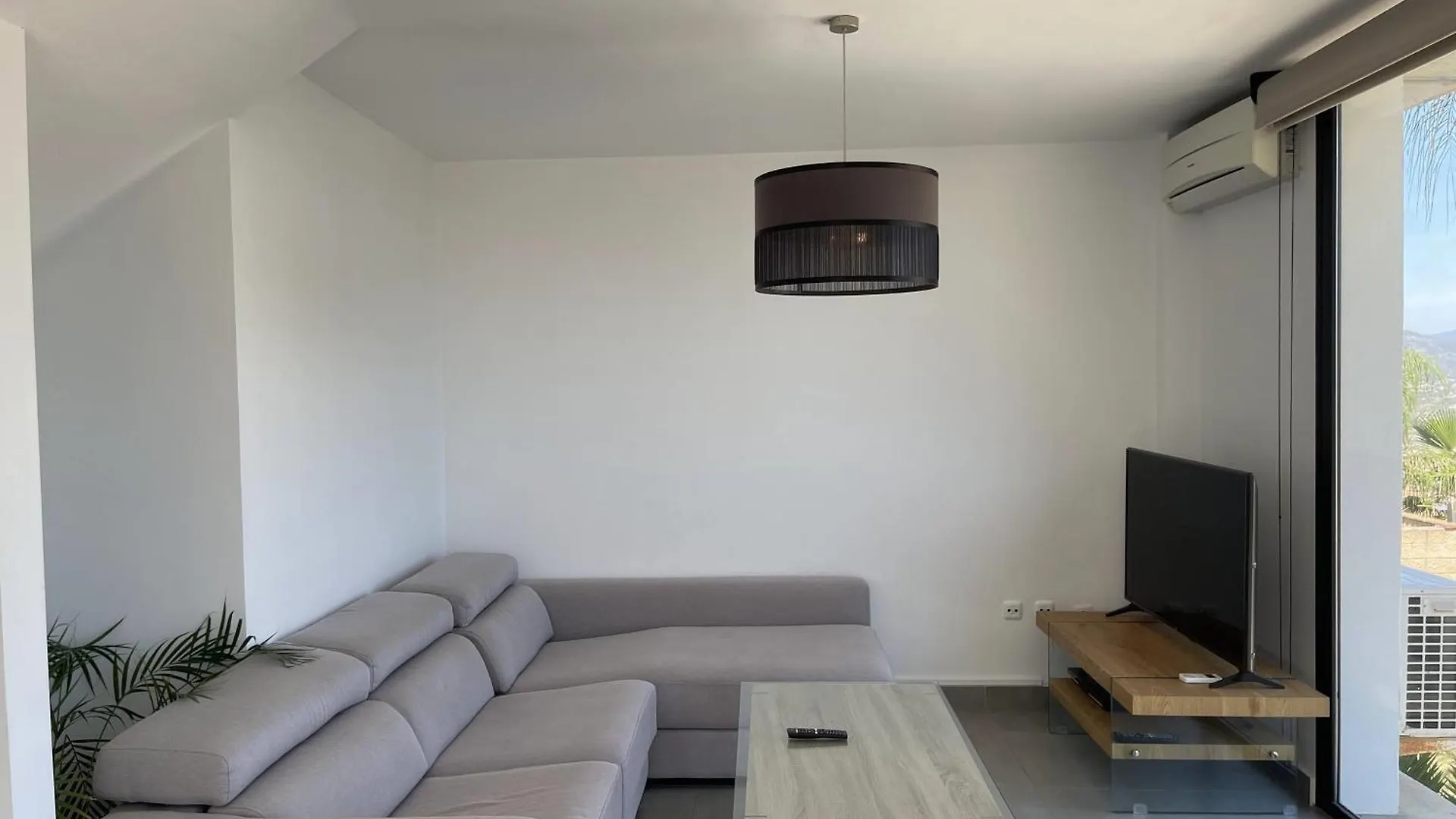 بيت للعطل فيلا Preciosa Casa Con Piscina ألاورين ذي ر تورّي